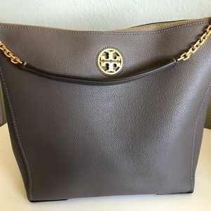 Tory Burch NWOT Carson Hobo Bag (Silver Maple)